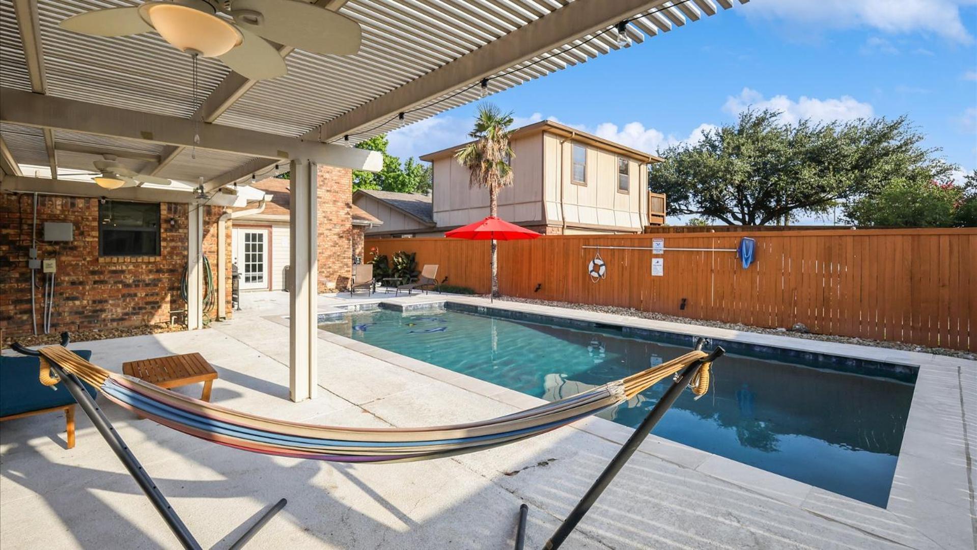 Spectacular 4Br 2,5Ba Holiday Home With Pool And Grill Carrollton Exterior foto